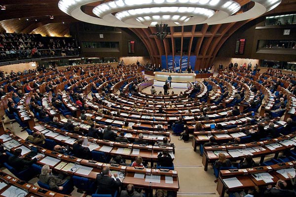 Եվրոպական խորհրդարան․ Սահմանել պատժամիջոցներ Բելառուսի նախագահի և Նավալնիին թունավորողների դեմ