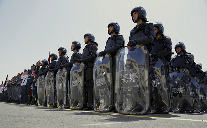 Տեսանյութ.Տասնյակ մեքենաներով ոստիկանական զորք է բերվում Կապան
